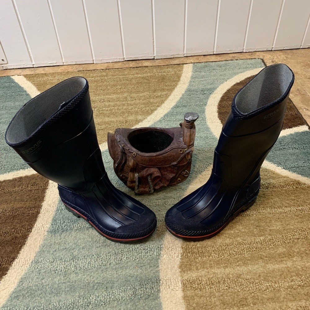 Servus Rain Boots